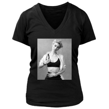 Elizabeth Debicki Women's Deep V-Neck TShirt