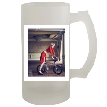 Elizabeth Debicki 16oz Frosted Beer Stein