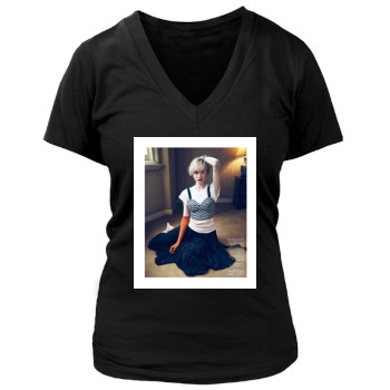 Elizabeth Debicki Women's Deep V-Neck TShirt