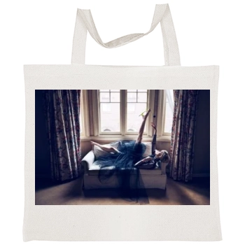 Elizabeth Debicki Tote