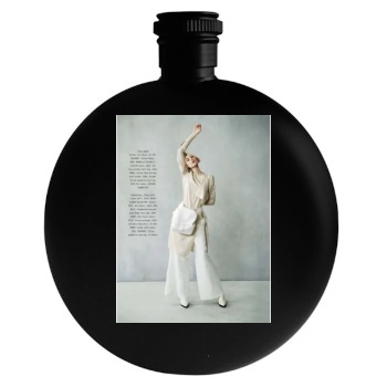 Elizabeth Debicki Round Flask