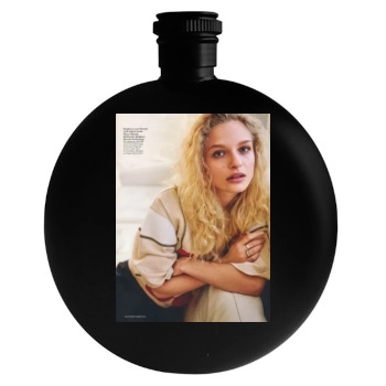 Frederikke Sofie Round Flask