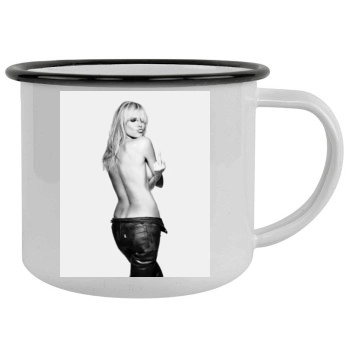 Heidi Klum Camping Mug