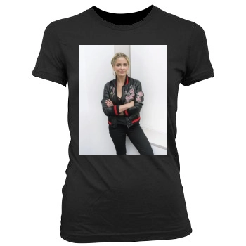 Sarah Michelle Gellar Women's Junior Cut Crewneck T-Shirt