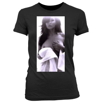 Shannen Doherty Women's Junior Cut Crewneck T-Shirt