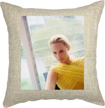 Amber Valletta Pillow