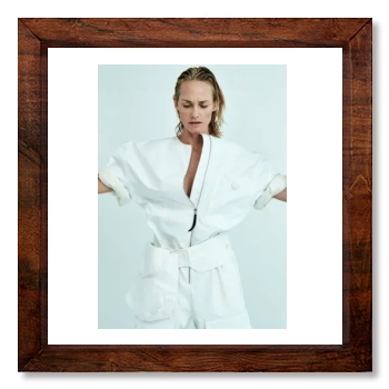 Amber Valletta 12x12