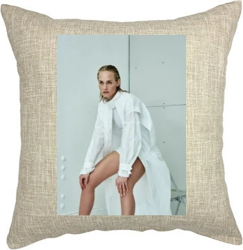 Amber Valletta Pillow