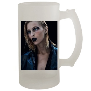 Anja Rubik 16oz Frosted Beer Stein