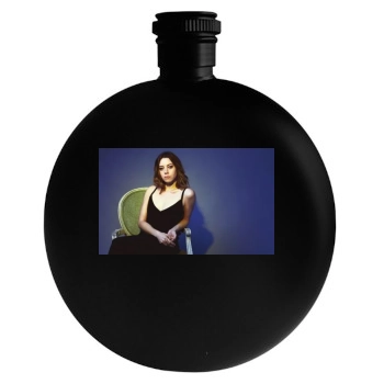 Aubrey Plaza Round Flask