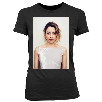 Aubrey Plaza Women's Junior Cut Crewneck T-Shirt