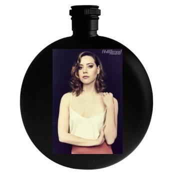 Aubrey Plaza Round Flask