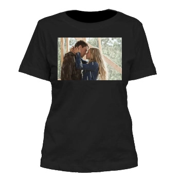 Amanda Seyfried Women's Cut T-Shirt