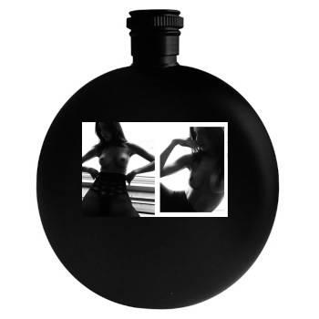 Amanda Pizziconi Round Flask