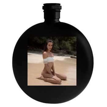 Amanda Pizziconi Round Flask