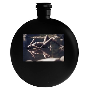 Amanda Pizziconi Round Flask