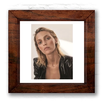 Anja Rubik 6x6