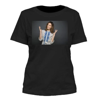 Aubrey Plaza Women's Cut T-Shirt