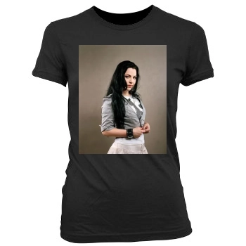 Amy Lee Women's Junior Cut Crewneck T-Shirt