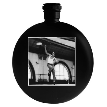 Gregory Hines Round Flask