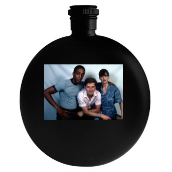 Gregory Hines Round Flask