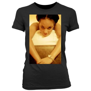 Alicia Keys Women's Junior Cut Crewneck T-Shirt