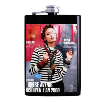 Amber Valletta Hip Flask