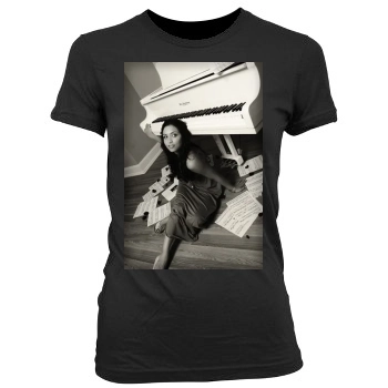 Fiona Apple Women's Junior Cut Crewneck T-Shirt