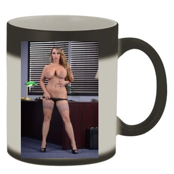 Holly Halston Color Changing Mug