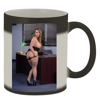 Holly Halston Color Changing Mug