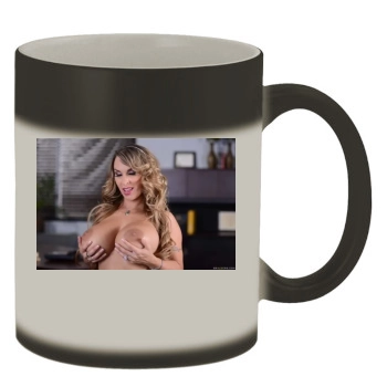 Holly Halston Color Changing Mug