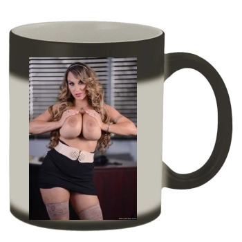 Holly Halston Color Changing Mug