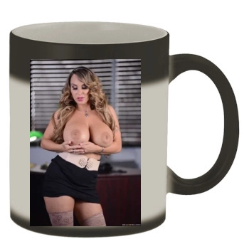 Holly Halston Color Changing Mug