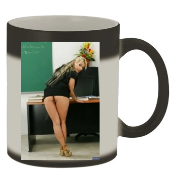 Holly Halston Color Changing Mug