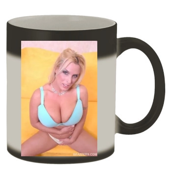 Holly Halston Color Changing Mug