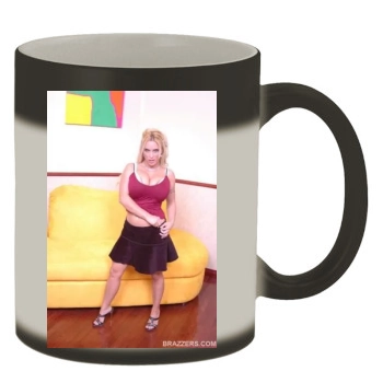 Holly Halston Color Changing Mug