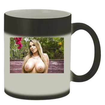 Holly Halston Color Changing Mug