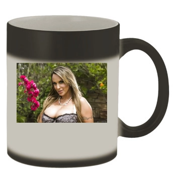 Holly Halston Color Changing Mug