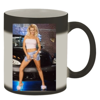 Holly Halston Color Changing Mug