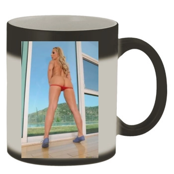 Holly Halston Color Changing Mug