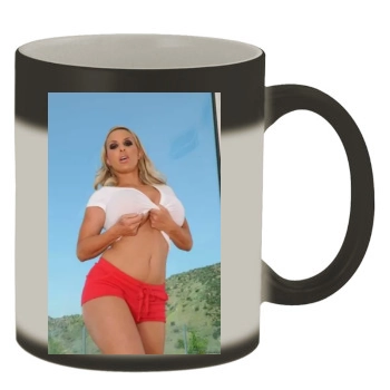 Holly Halston Color Changing Mug