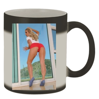 Holly Halston Color Changing Mug