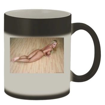 Holly Halston Color Changing Mug