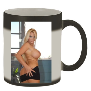 Holly Halston Color Changing Mug