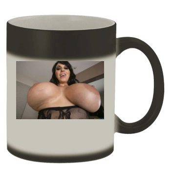 Holly Halston Color Changing Mug