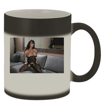 Holly Halston Color Changing Mug