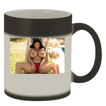 Holly Halston Color Changing Mug