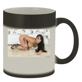 Holly Halston Color Changing Mug