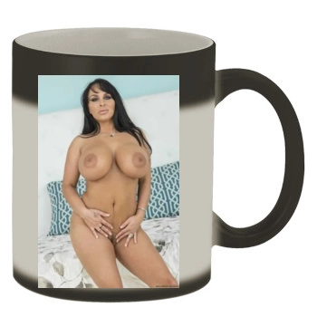 Holly Halston Color Changing Mug