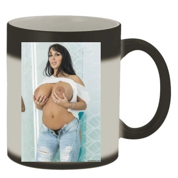 Holly Halston Color Changing Mug